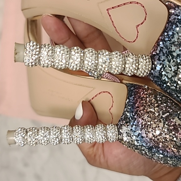 Sophia Webster's luxury sandals - Picture 6 of 9